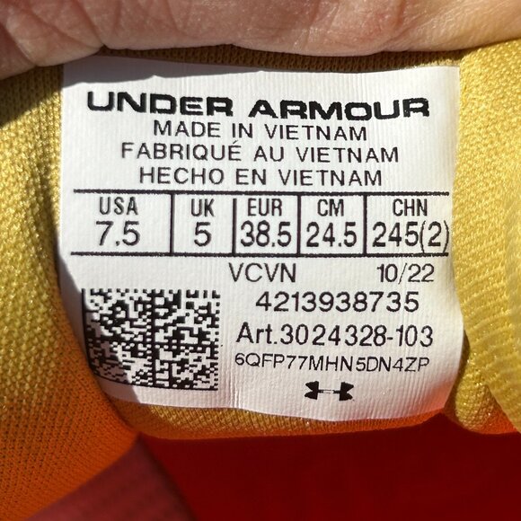 Under Armour Glyde MT Softball Cleats – Women’s – New - Picture 8 of 16